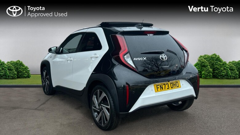 Toyota Aygo X 1.0 VVT-i Edge 5dr Auto Petrol Hatchback